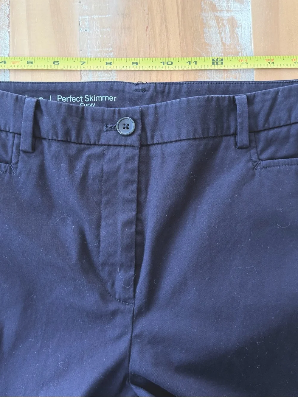 Talbots BLACK Pants Women Size 16 Curvy Perfect Skimmer Capri Color off in photo